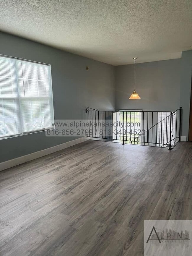 Photo - Spacious Duplex off Truman Rd