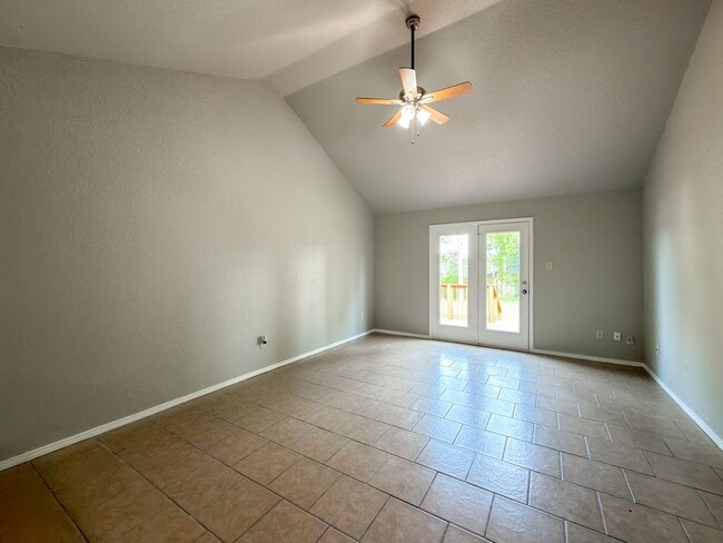 Photo - 906 N.46th Street-