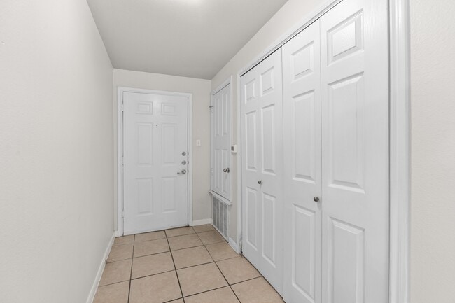 Photo - 6160 Eckhert Rd Unit 1718