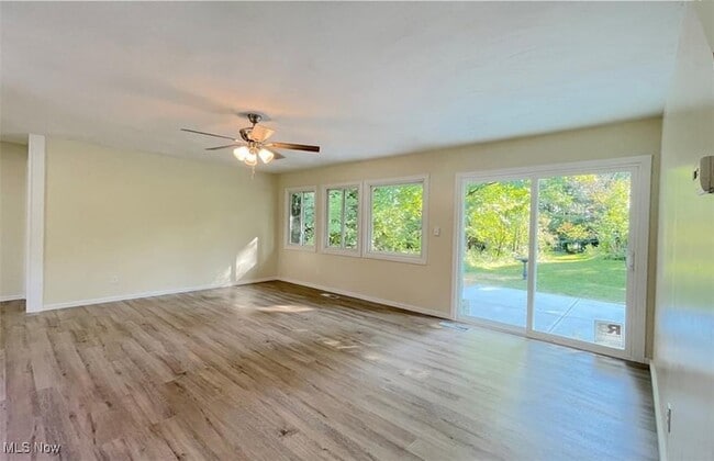 Photo - 9315 Glenwood Trail