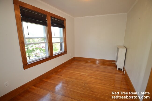 Photo - 22 Chiswick Rd Unit 13