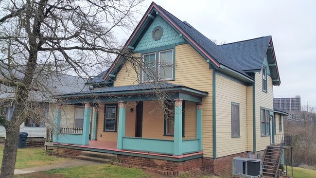 803 Phillips Ave Unit 2