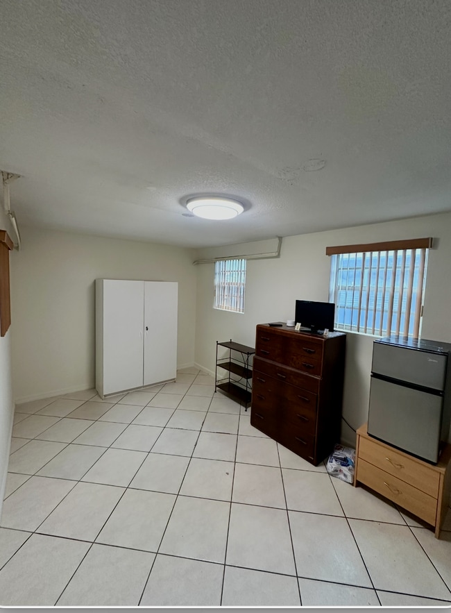 Photo - 8601 NW 14th St Unit Pembroke Pines Efficiency