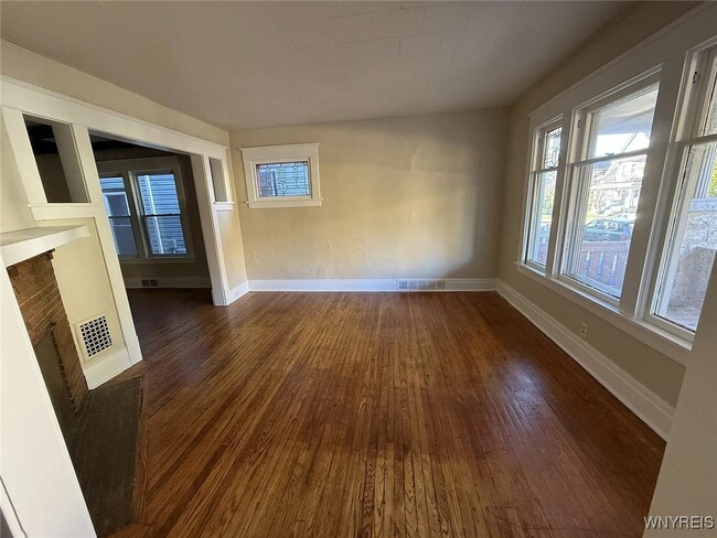 Photo - 76 Vernon Pl Apartamento