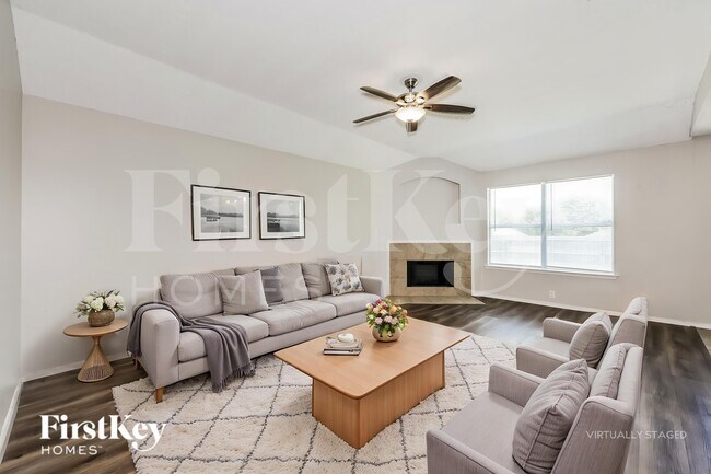 Photo - 1600 Shady Shores Dr