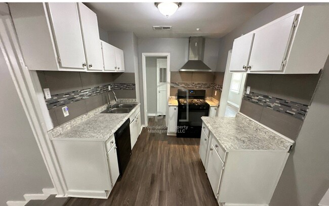 Photo - 961 Aubra Rd