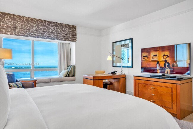 Photo - 1435 Brickell Ave Unit 3607