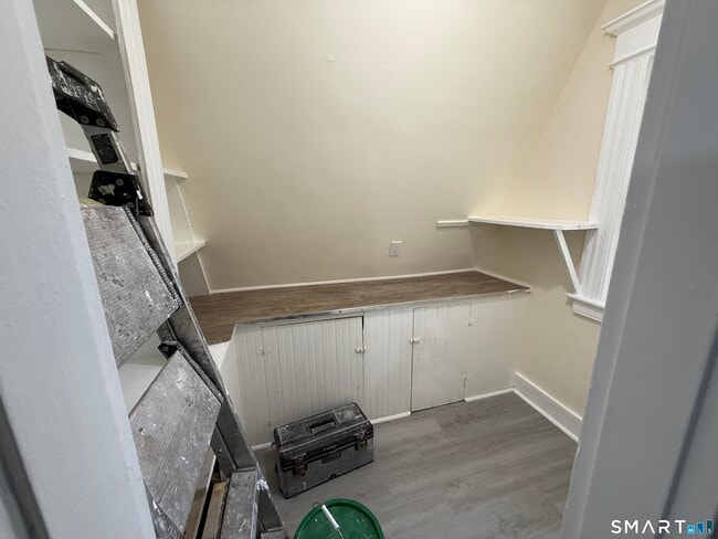 82 Bunker Hill Ave Unit 3