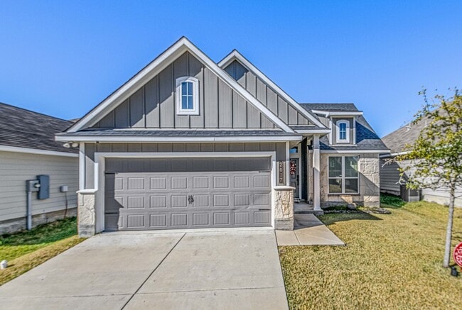 Photo - FEB 2026! Beautiful 3/2 Home w/ Huge Backyard in Edgewater!