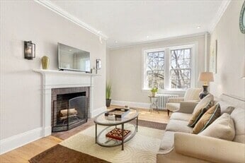 Photo - 205 Mt Auburn St Unidad 2A Rental