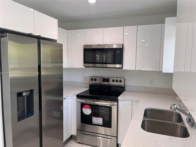 Photo - 21226 SW 119th Ave