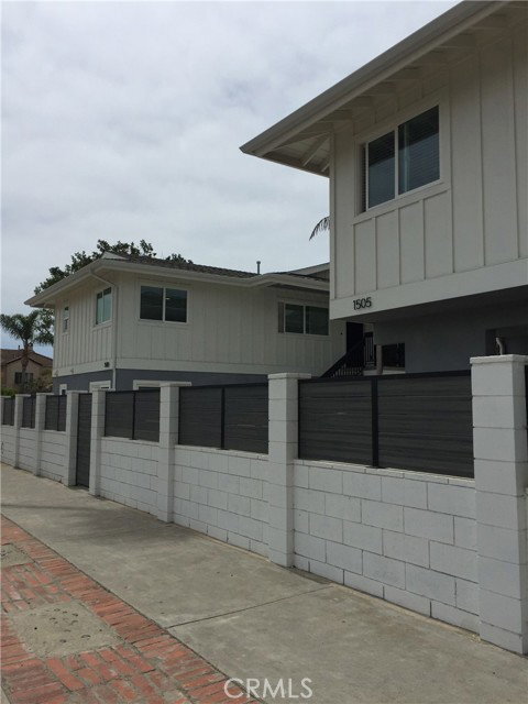 Building Photo - 1505 Palm Ave