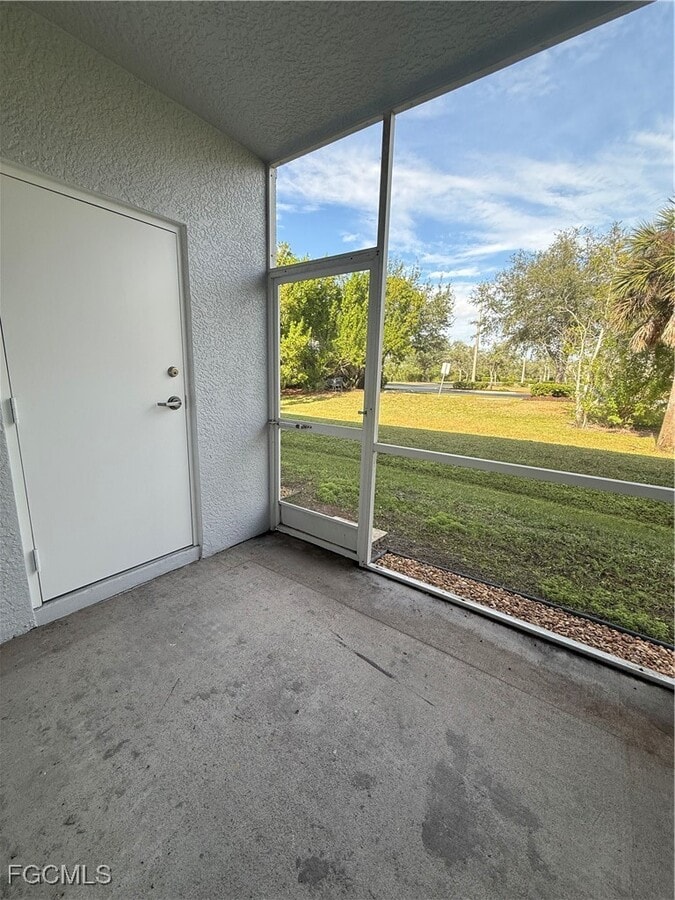 Photo - 8555 Bernwood Cove Loop Unidad 103