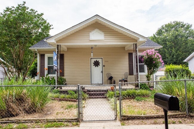 Photo - 111 Summit St