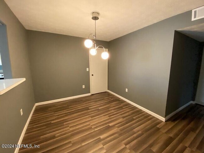 Photo - 5201 Atlantic Blvd