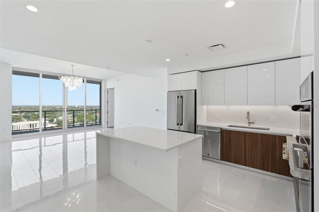 Photo - 400 Central Ave Unidad 1708