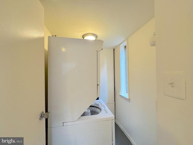 Photo - 4596 Conwell Dr