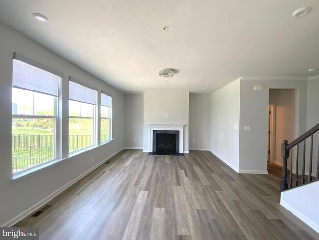 Photo - 5763 Hawk Ridge Rd