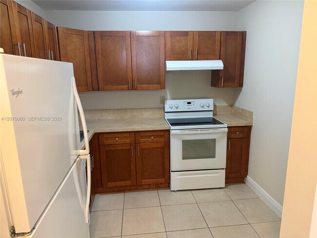 7740 Camino Real Unit G-105