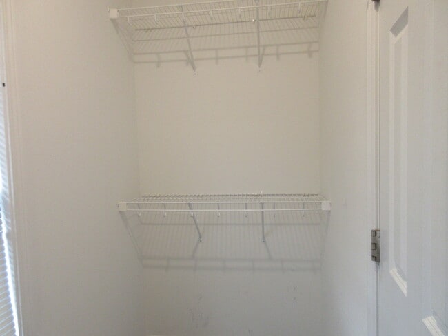 Photo - 1068 Mill Creek Loop