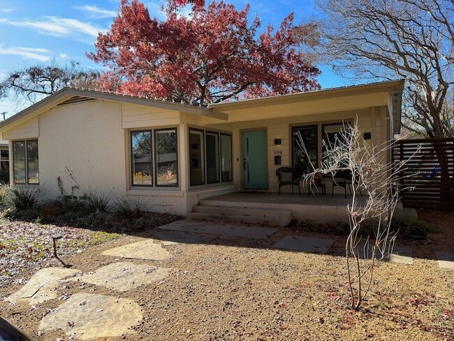 Photo - 7119 Dalewood Ln House