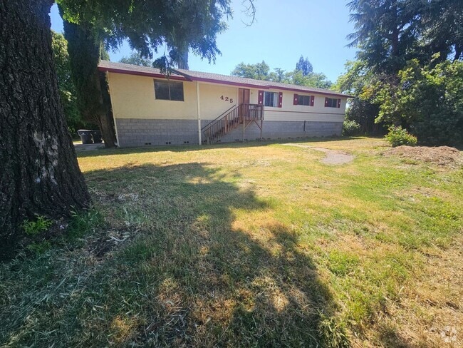 Building Photo - 3 Bedroom 1 Bathroom Home For Rent in Tehama!