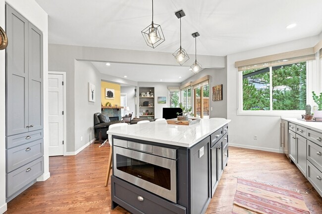 Photo - 29972 Troutdale Ridge Rd