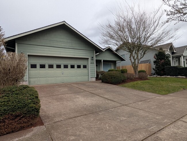 Photo - Beautiful 3-Bedroom, 2-Bath Home With fenced yard!