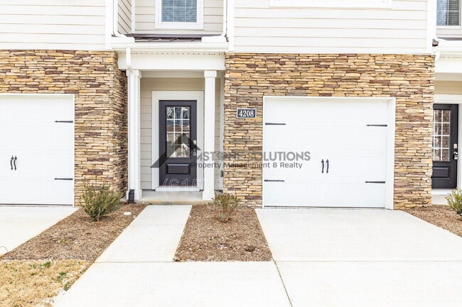 Photo - 4208 Oswin Dr