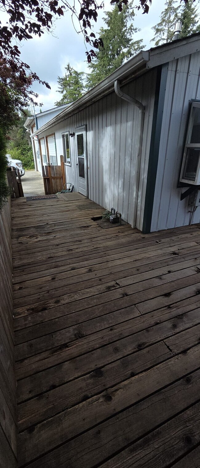 Photo - 27914 Hinkleman Rd