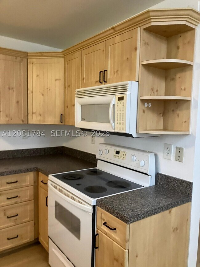 Photo - 3500 Gateway Dr Unit 101