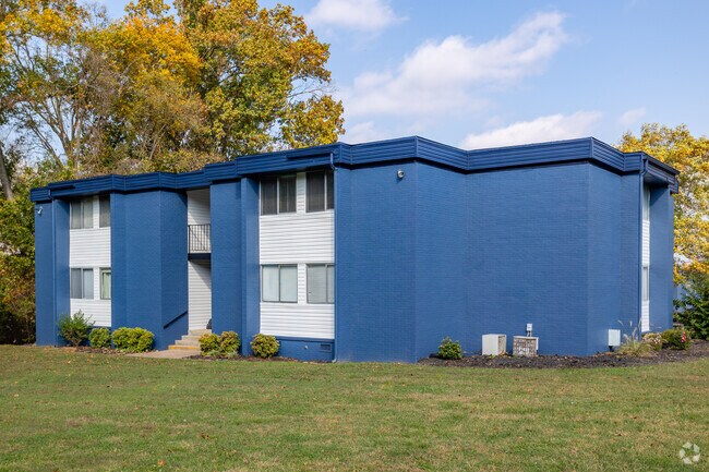 Newly Renovated Oak View Apartments