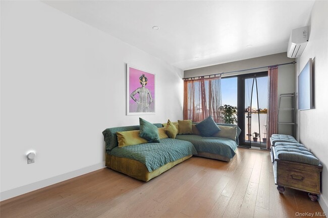 Photo - 62-98 Woodhaven Blvd Unidad 4I