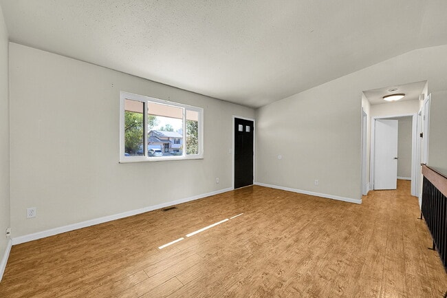 Photo - $1,945.00, 4-bed, 2-bath located in Colora...