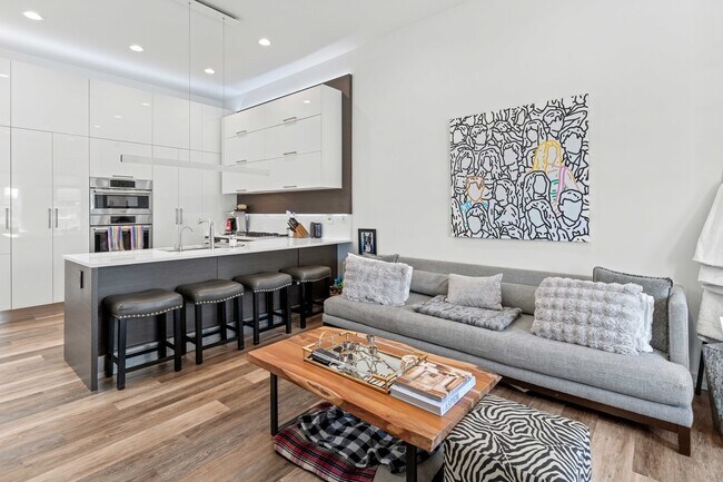Photo - 1420 W Fulton St Unidad 1
