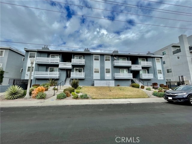 Building Photo - 6655 W 86th Pl Unit 106 Rental