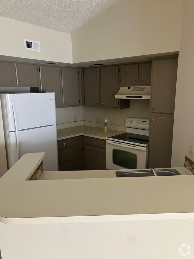 Building Photo - 1401 Village Blvd Unit 1633 Rental