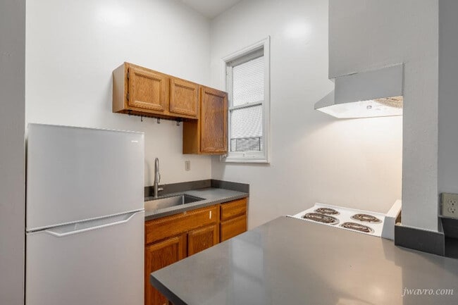 Photo - 769 Cole St Unit K1