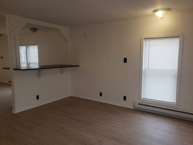 Photo - 619 1st Ave