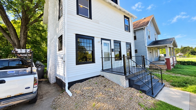 529 Cameron Ave