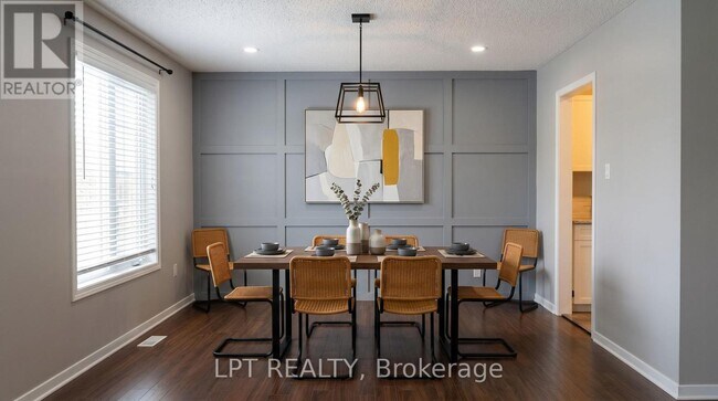 Photo - 20 Glenbrook Dr