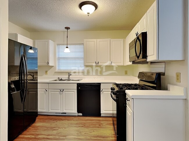 Photo - 219 Carroll St