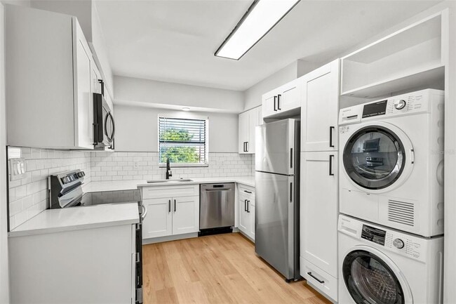 Photo - 300 S Nimbus Ave Unit 2