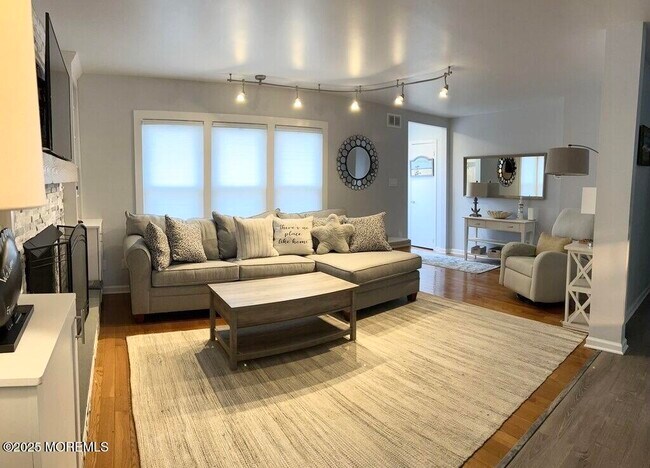 Photo - 425 Yale Ave Casa