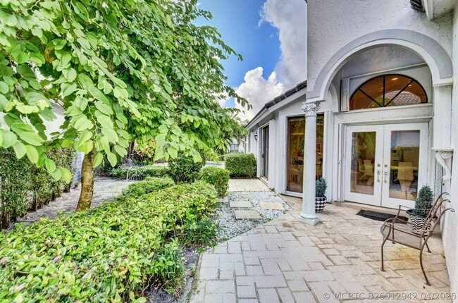 Photo - 2106 NW 60th Cir