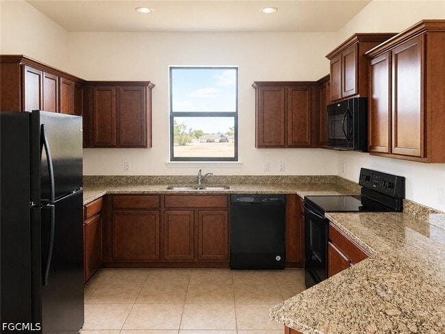 Photo - 705 SW 23rd Terrace