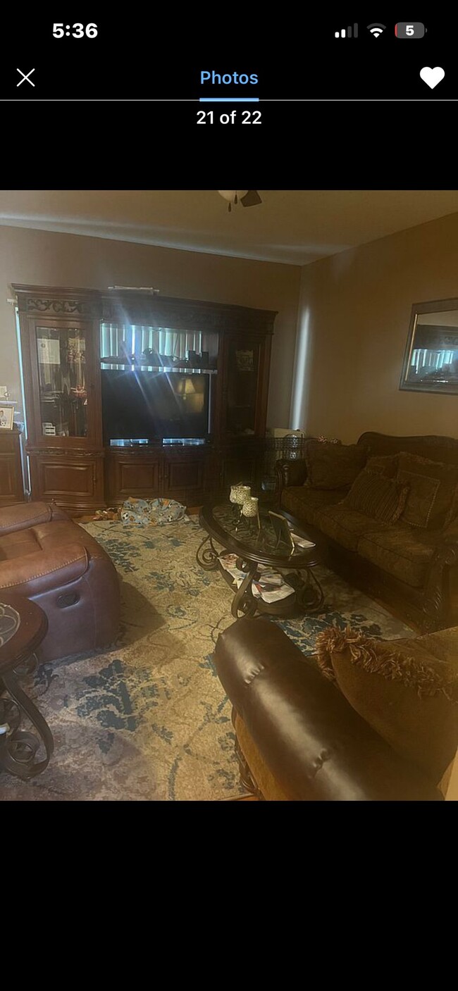 229 Leland Ln