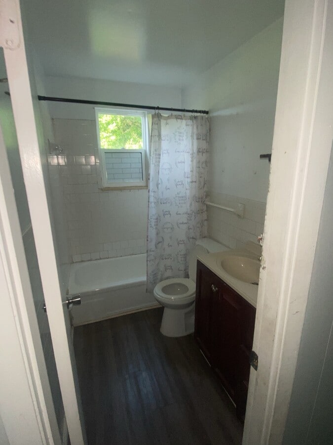 Photo - 1336 Tune Ave