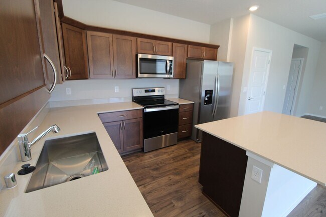 Photo - 5505 W Youngstown Ln