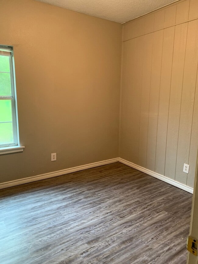 Photo - 1200 Whetstone St Unit 1200 Whetstone A